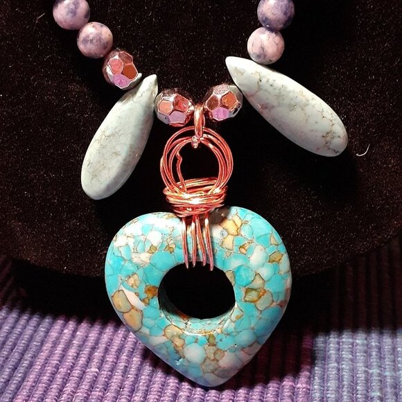 Handmade Heart Necklace, faux turquoise, sodalite, Jasper, and moonstone - Picture 3 of 3